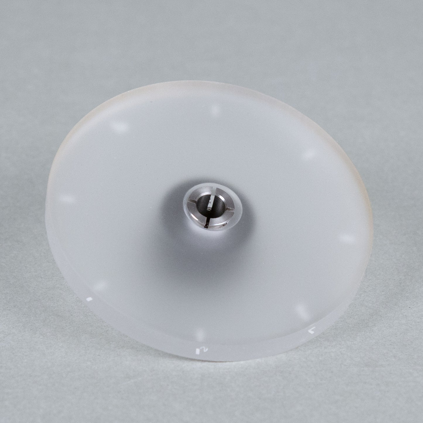 Line Phono: Acrylic Record Clamp Stabilizer
